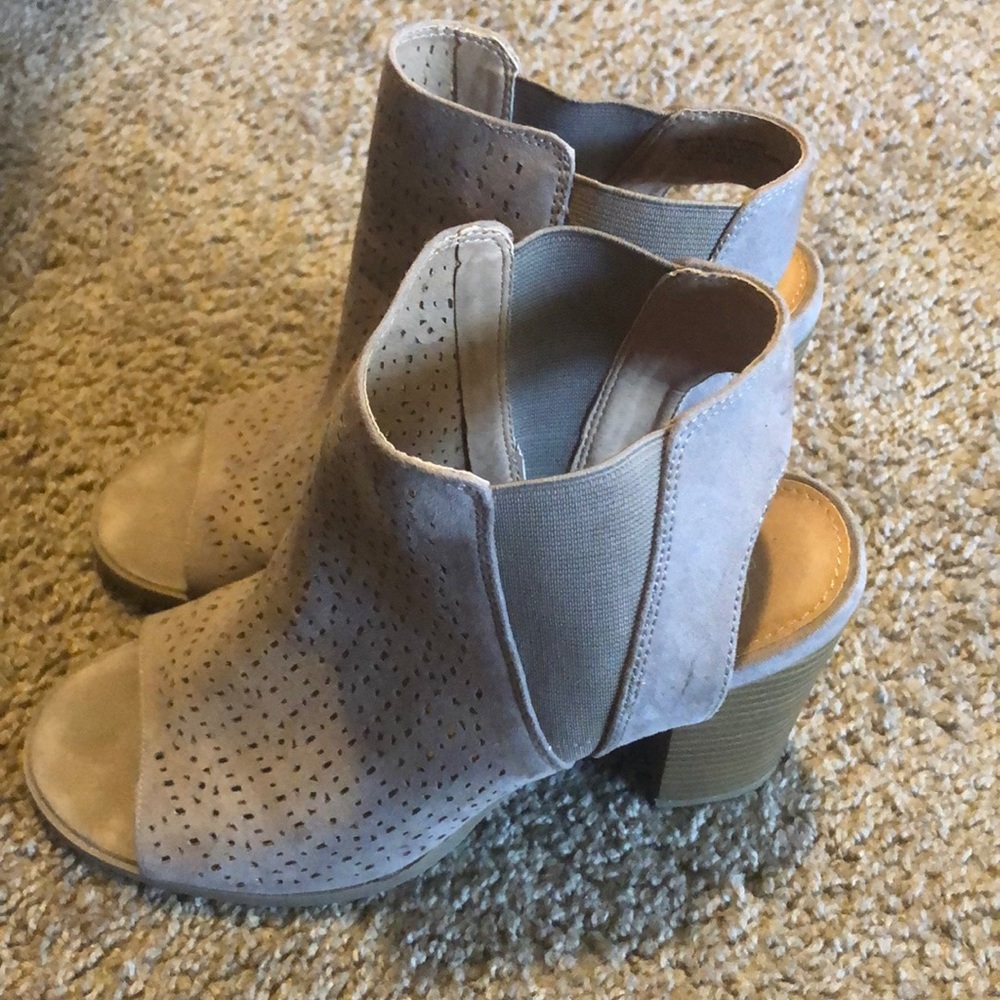 New Directions Peep Toe Booties